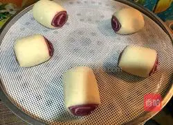  Illustration of how to make two-color steamed buns 12