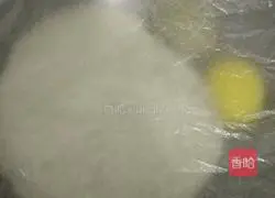 Illustration of how to make pig buns 1