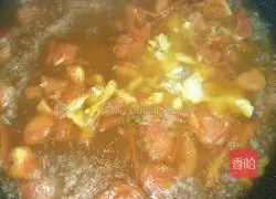 Illustration of how to make egg noodles 6