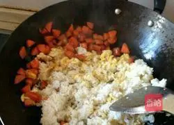 Illustration of how to make egg fried rice 4