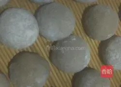 Illustration of making multigrain steamed buns 7