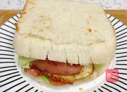 Cheese-free breakfast sandwich recipe 6