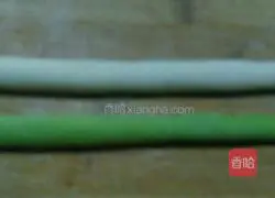 Illustration of how to make hydrangea steamed buns 4