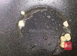 Illustration of how to make black pepper steak and egg fried rice 2