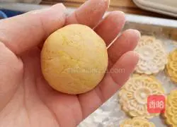 Illustration of how to make fried pumpkin cake 5