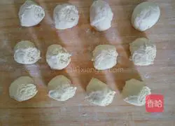 Illustration of how to make white steamed buns 6