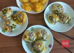 Illustration of how to make flower buns 9