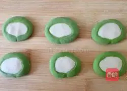 Illustration of how to make cabbage (Baicai) dumplings 6