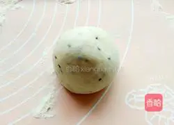 Black Illustration of how to make sesame steamed buns 9