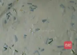 Thousand-layer scallion pancake with French fries recipe 6