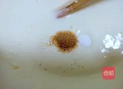 Illustration of how to make leek and egg pancakes 6