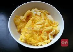 Illustration of how to make tomato and egg noodles 2