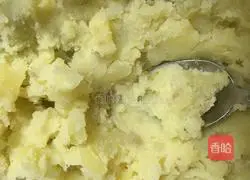 Mashed Potato Pancake Recipe Illustration 4