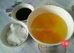 Illustration of how to make sweet and sour egg cake 1