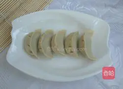 Illustration of how to make dumplings stuffed with chives 7