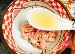 Illustration of how to make soybean paste noodles 2