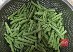 Illustration of steamed noodles 2