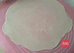 Illustration of making scallion pancake 9