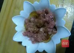 Illustration of how to make three-color egg fried rice 4