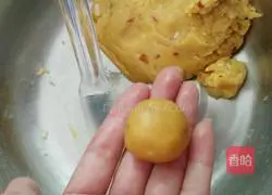 Peanut butter Illustration of making almond cake 8