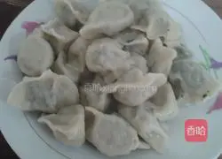 Illustration of how to make amaranth meat dumplings 10