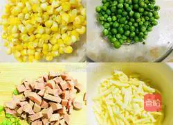 Illustration of how to make meat floss and cheese grilled steamed buns 1