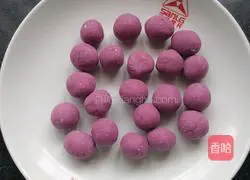 Illustration of how to make purple sweet potato and distiller's grain glutinous rice balls 7