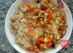 Illustration of how to make vegetarian noodles 7