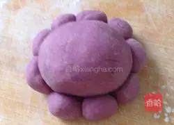 Illustration of how to make octopus and purple potato steamed buns 13