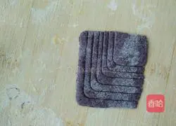 Illustration of how to make cartoon bird buns 10