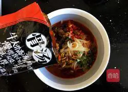 Illustration of how to make spicy beef rice noodles 6