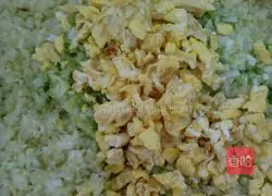 Illustration of how to make cabbage and egg vegetarian dumplings 5