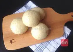Illustration of how to make sugar-free whole wheat steamed buns 5