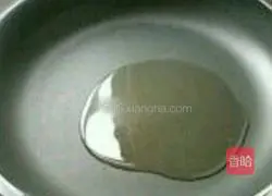 Illustration of how to make breakfast egg pancakes 4