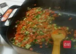 Egg Fried Rice Illustration of how to do it 7