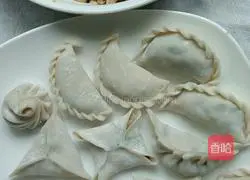 Illustration of how to make dumplings 1