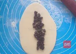 Illustration of how to make red bean steamed cake 8