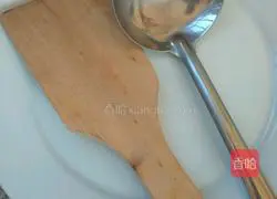 Illustration of how to make waffles (butter version) 9