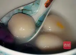Illustration of how to make purple sweet potato and fruit glutinous rice balls 11