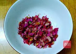 Illustration of how to make rose cake 2