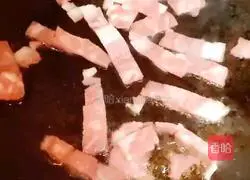 Illustration of how to make volcano fried rice 2