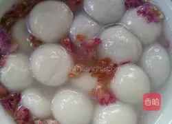Illustration of how to make rose rice dumplings 4