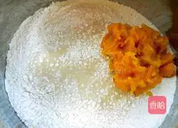 Illustration of how to make pumpkin and purple sweet potato lollipop steamed buns 2