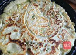 Illustration of how to make hot noodles and scallion pancakes 21