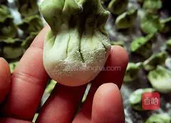 Pictures of how to make cabbage dumplings 2