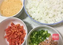 Egg Illustration of how to make fried rice 1