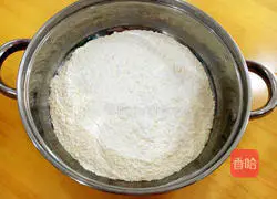 Illustration of how to make pickled pork buns 1