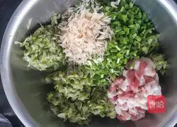 Illustration of how to make sophora buns 2