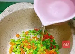 Teaching instructions for making colorful fried rice 10