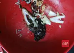 Illustration of how to make wontons 5